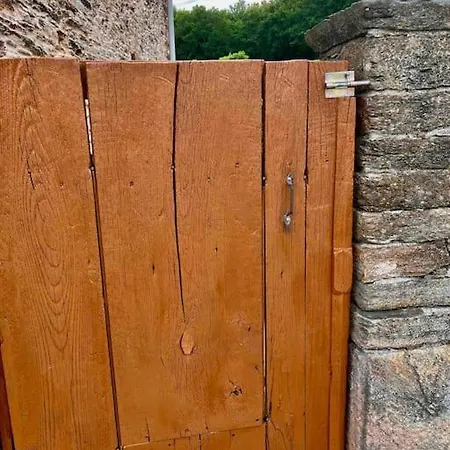 بيت للعطل Casa Da Forxa, Renovated Former Forge/ Smithy *