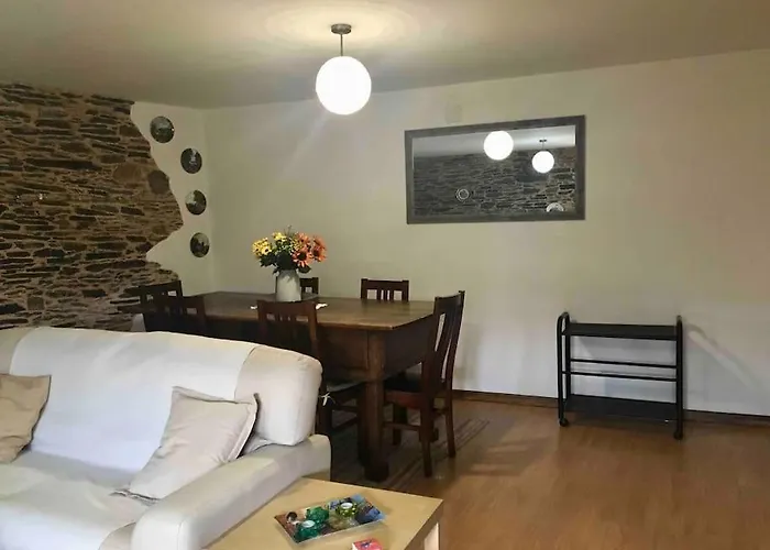 別荘 Casa Da Forxa, Renovated Former Forge/ Smithy