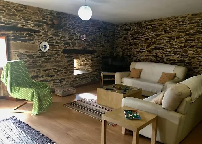 Casa Da Forxa, Renovated Former Forge/ Smithy ルーゴ