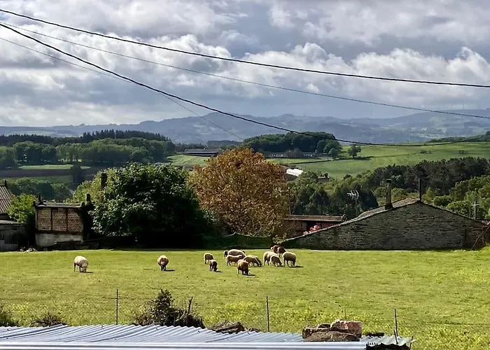 別荘 Casa Da Forxa, Renovated Former Forge/ Smithy *